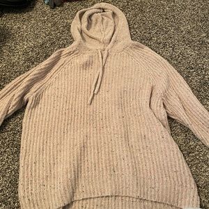 large, aerie, kind of like a beige but has multiple little colors in it